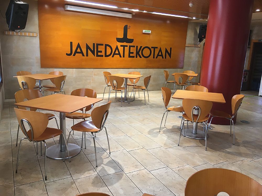 Lokala Etxarri Aranatzen1